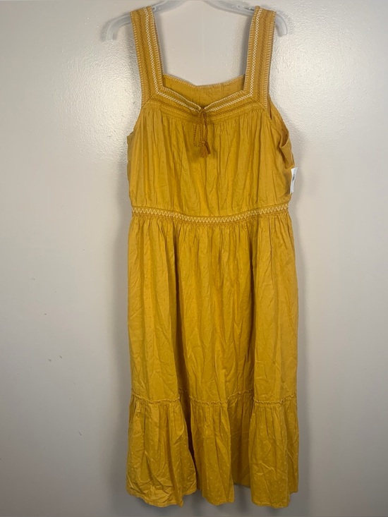 Old Navy Dresses & Skirts - Old Navy Embroidered Tiered Tassel Maxi Dress